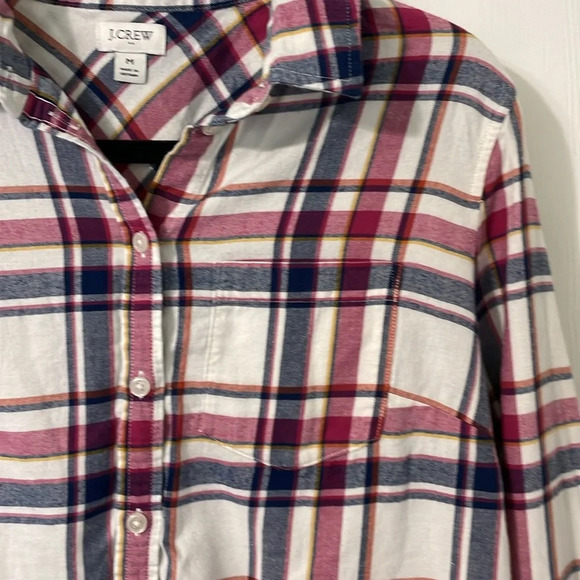 J. Crew Flannel Pattern White/Navy/Dark Pink Plaid Button Down Shirt Size Medium - Picture 3 of 6